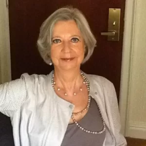 Patricia van Rhijn Armida